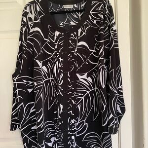 Catherines Black and White Leaf Print Top
